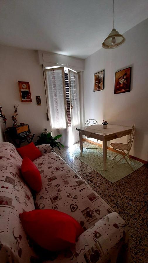 B&B Rosa Samarate Exterior photo